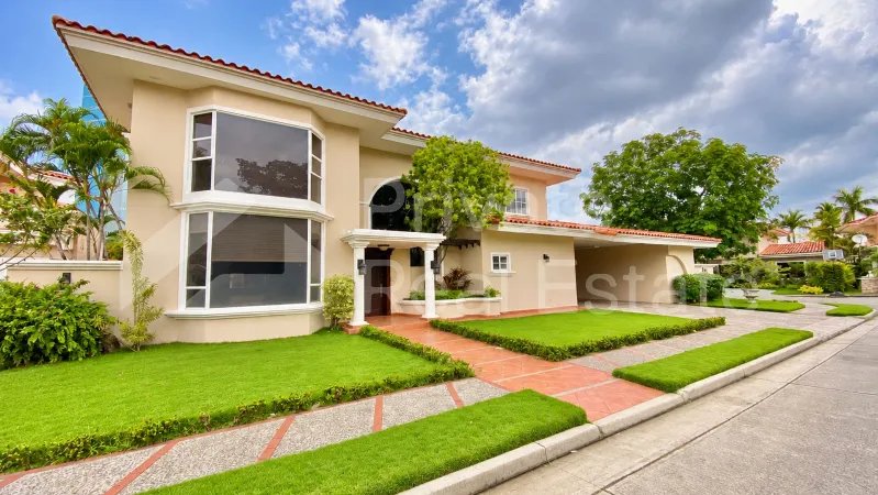 Apartamento para Alugar em Costa Del Este
