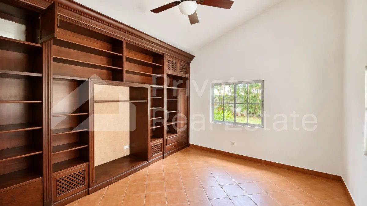 Apartamento para Alugar em Costa Del Este