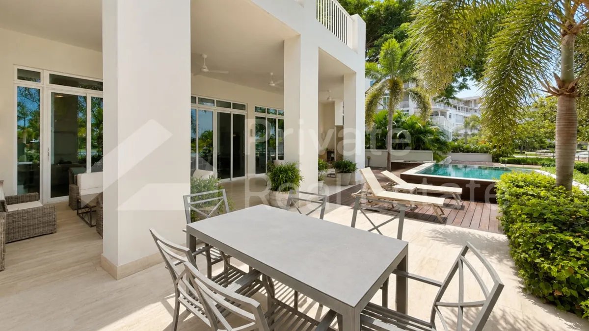 Se Vende apartamento planta baja en Buenaventura