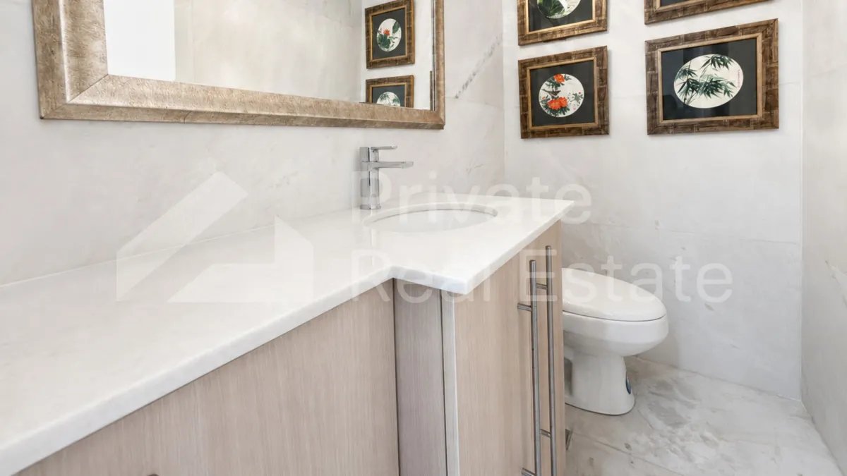 Se Vende apartamento en Los Delfines en Avenida Balboa