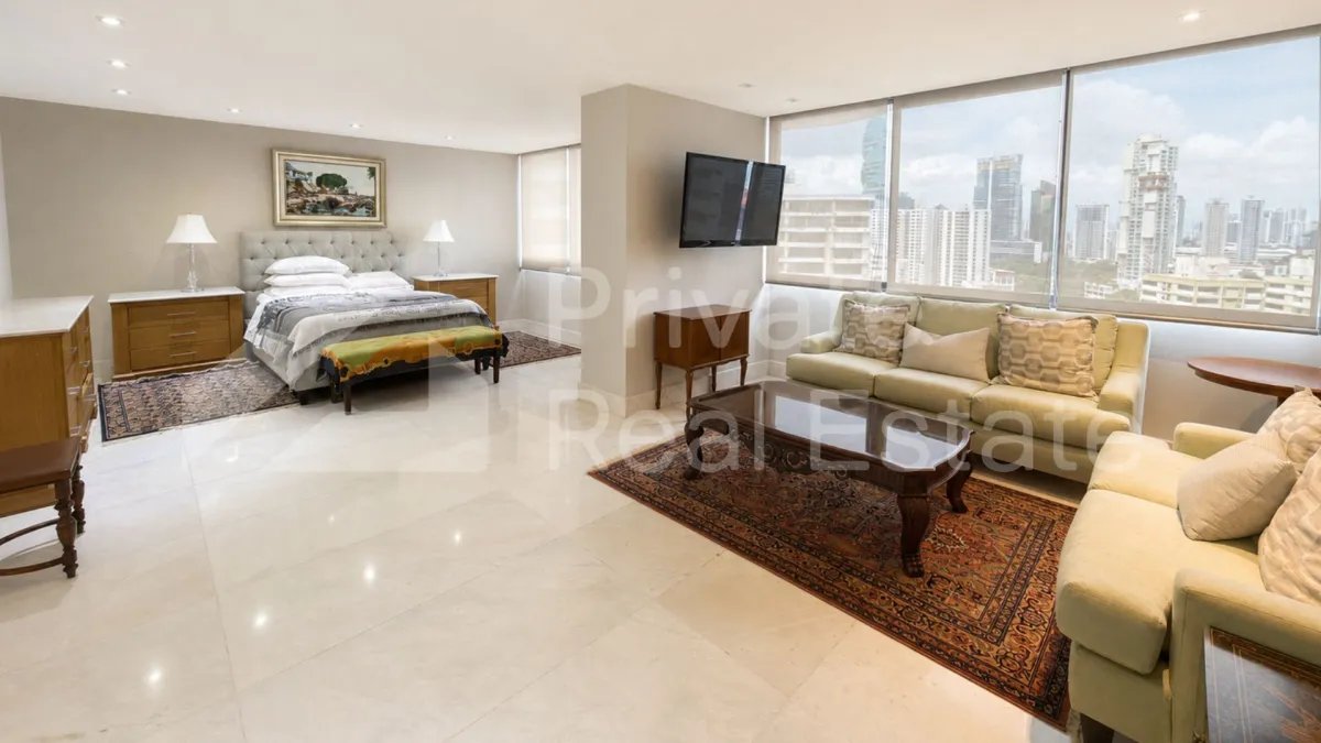 Se Vende apartamento en Los Delfines en Avenida Balboa