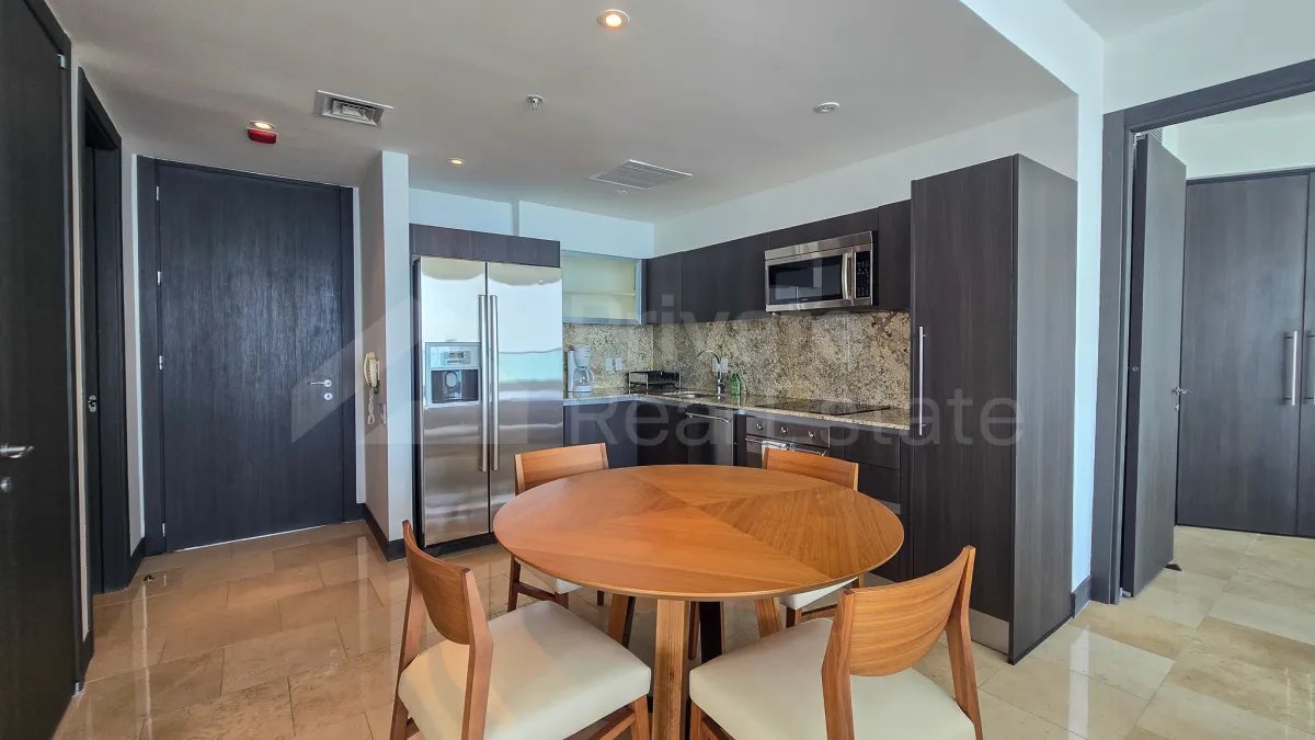 Apartamento à Venda em Punta Pacifica
