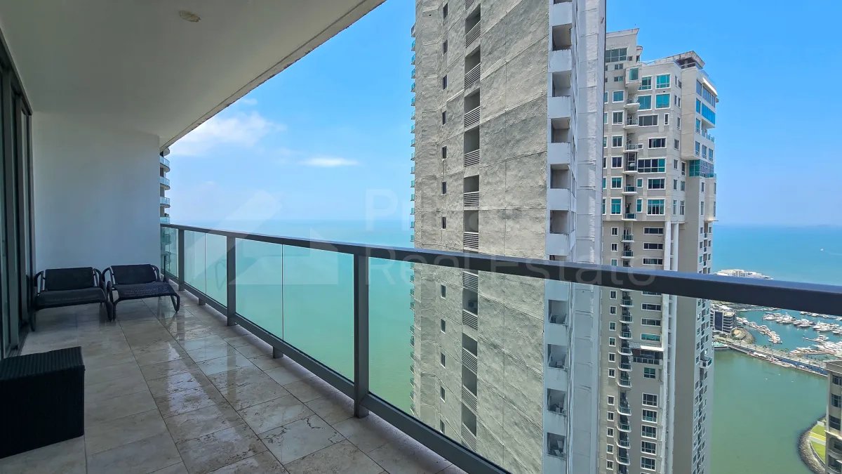 Apartamento à Venda em Punta Pacifica