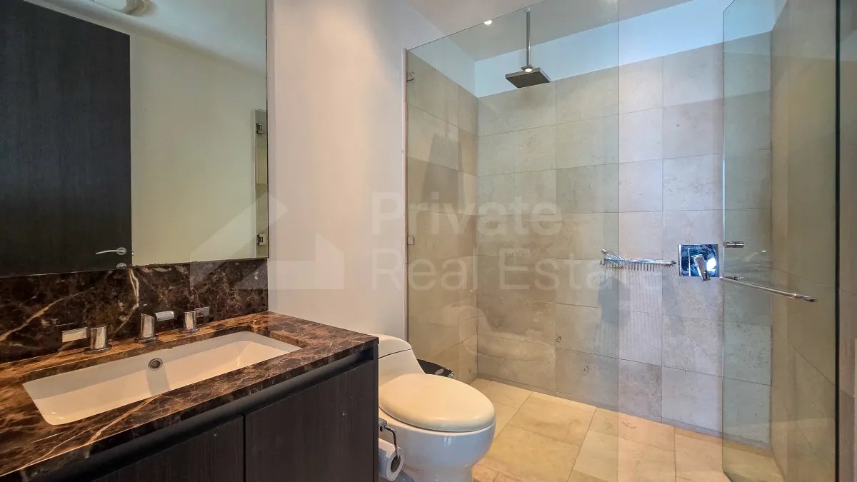 Apartamento à Venda em Punta Pacifica
