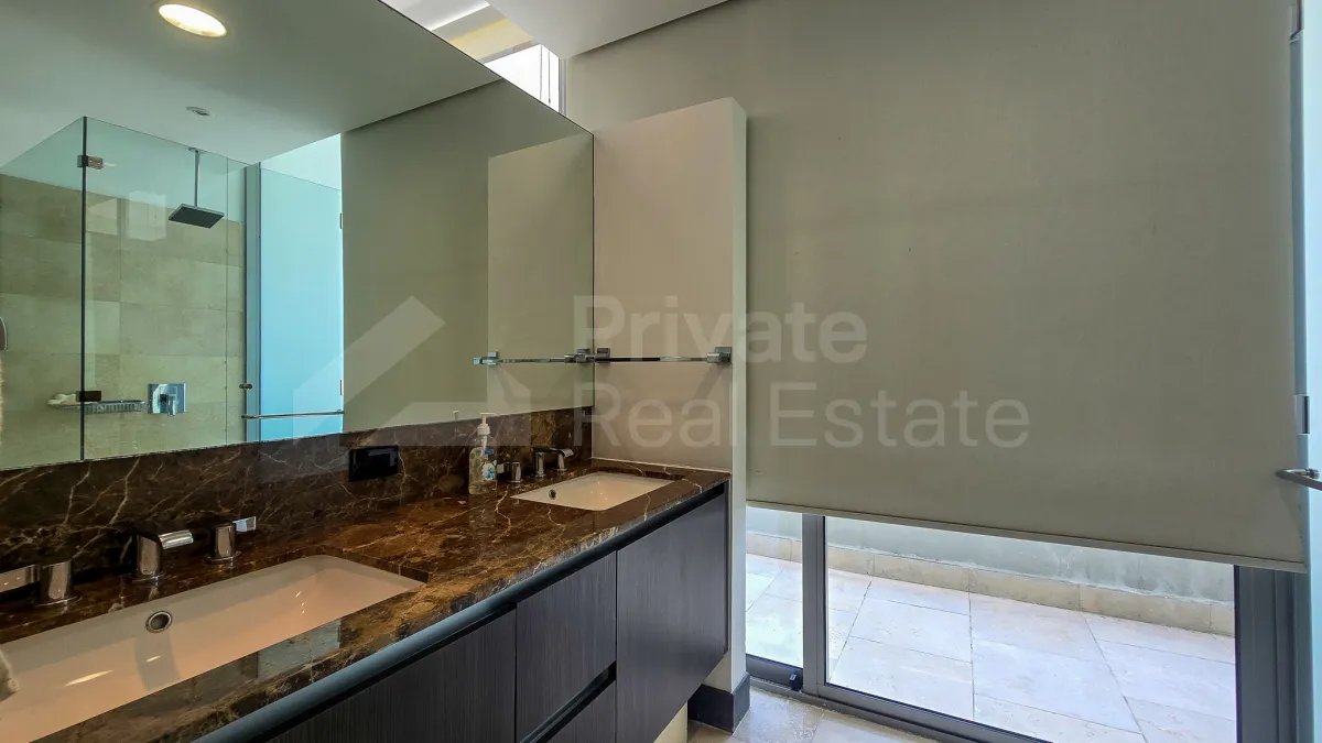 Apartamento à Venda em Punta Pacifica