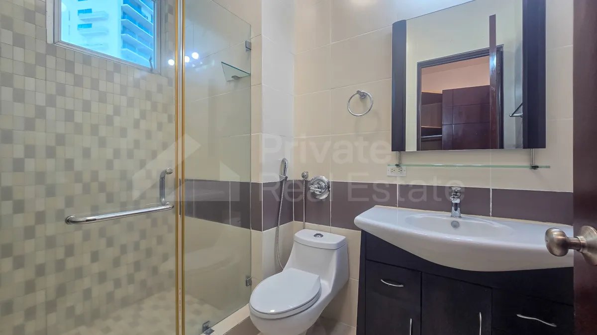 Apartamento à Venda em Punta Pacifica