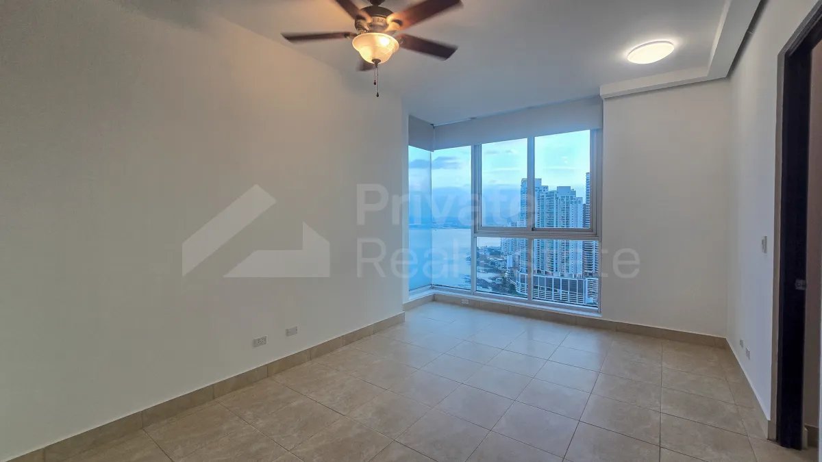 Apartamento à Venda em Punta Pacifica