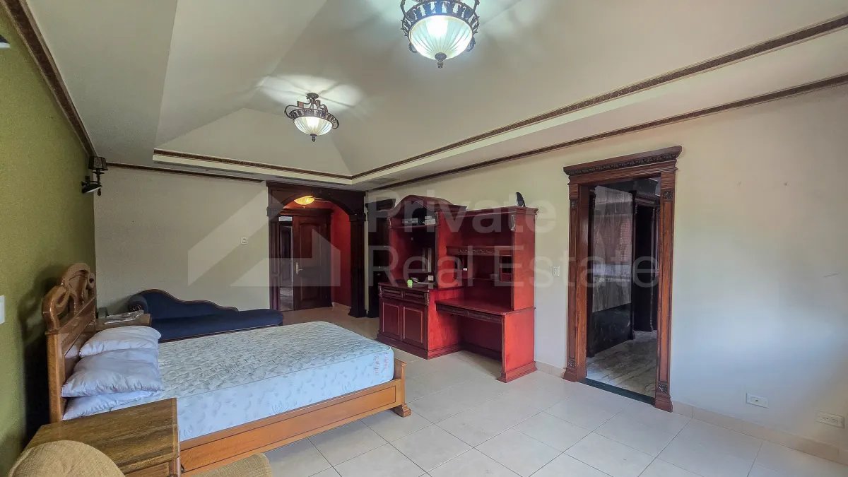 Casa à Venda em Costa Del Este