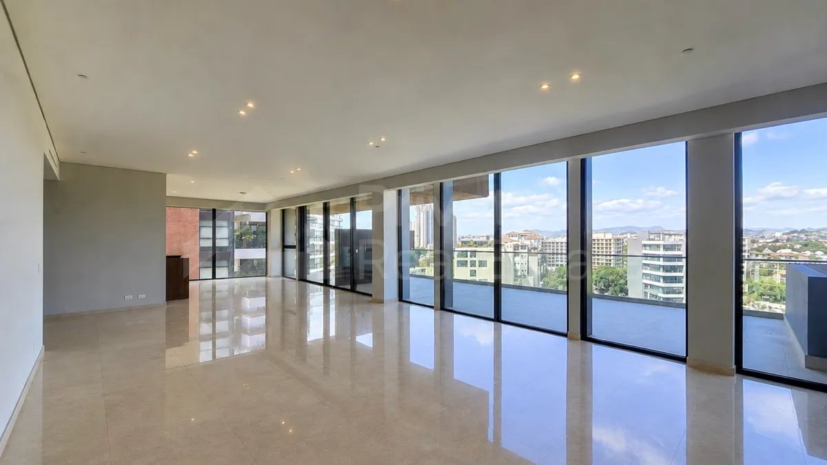 Apartamento en venta PH Allegra Santa María
