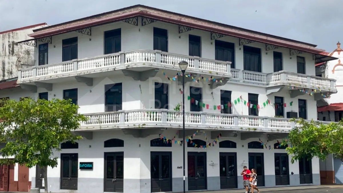 Ponto Comercial para Alugar em Casco Antiguo