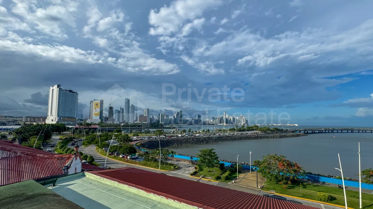 Ponto Comercial para Alugar em Casco Antiguo
