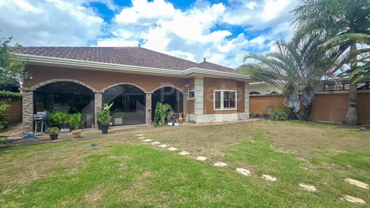 Casa en venta Sunset Coast Costa Sur