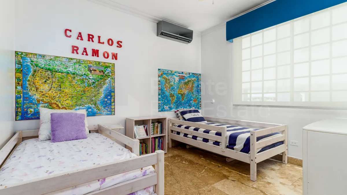 Sale of Loft-Style Apartment in Premier Loft, San Francisco