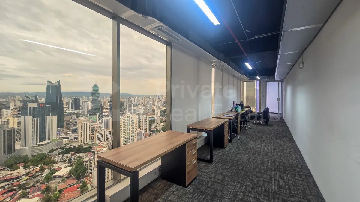 Office for sale in Balboa Avenue