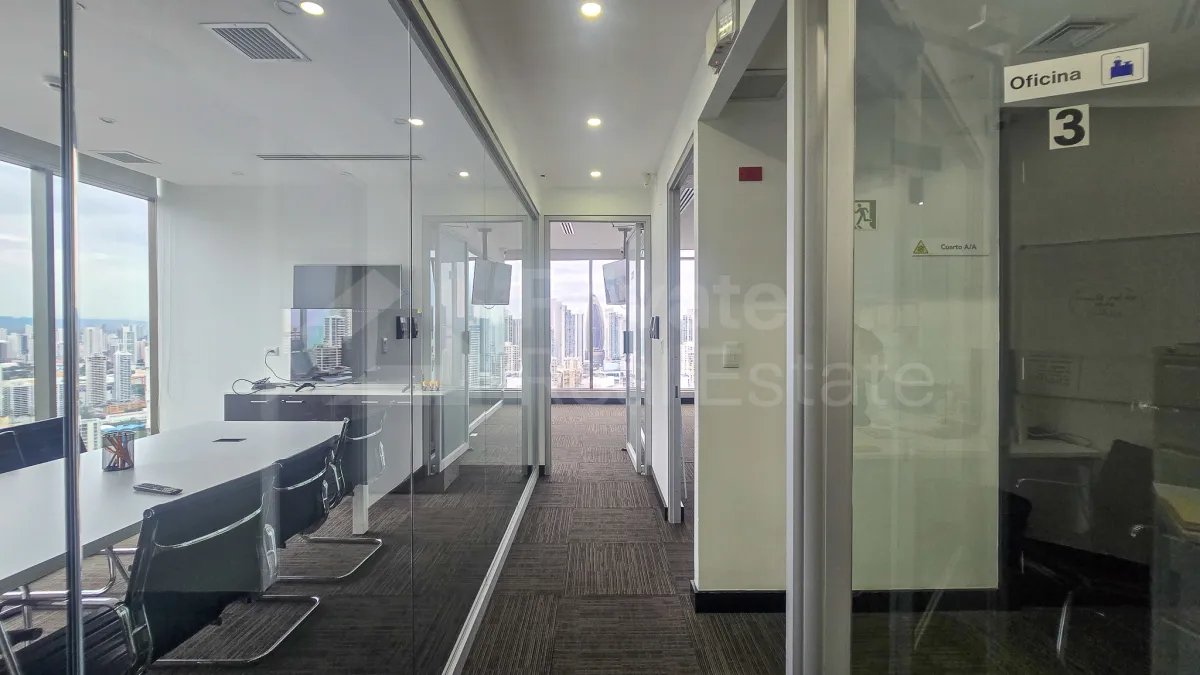 Office for sale in Balboa Avenue