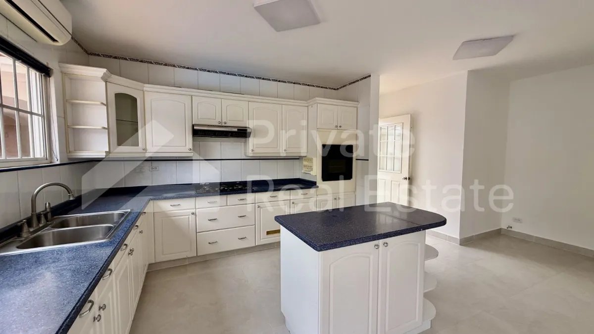 Single Family House for sale in Costa del Este