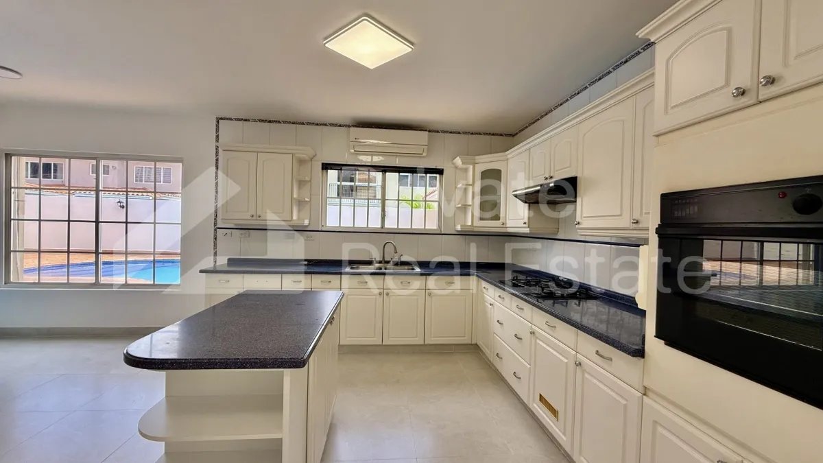 Single Family House for sale in Costa del Este
