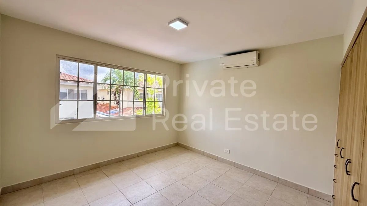 Single Family House for sale in Costa del Este