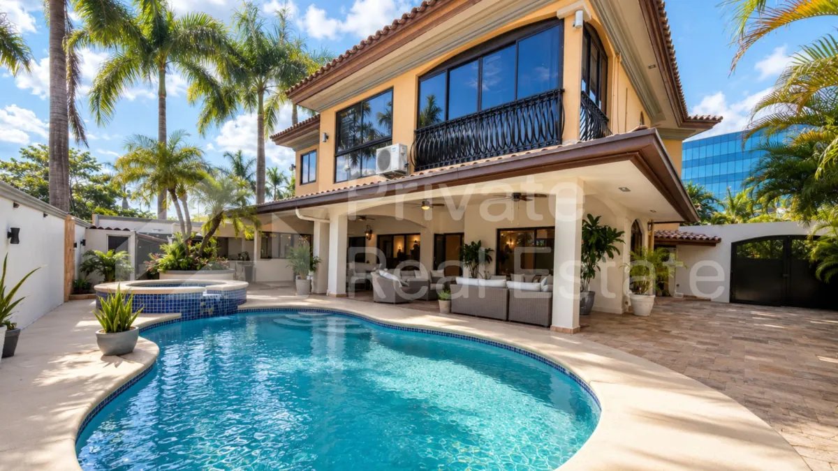 House for Sale in Costa del Este Ph Antigua