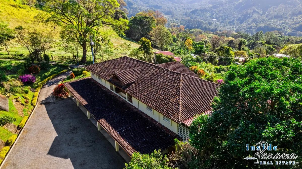 Ground Floor Condo for Sale in Alto Lino Boquete Panama