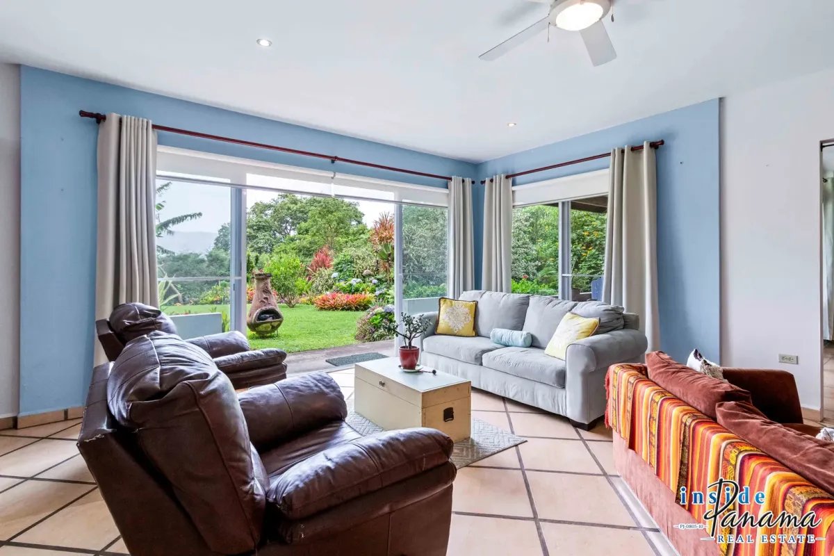 Ground Floor Condo for Sale in Alto Lino Boquete Panama
