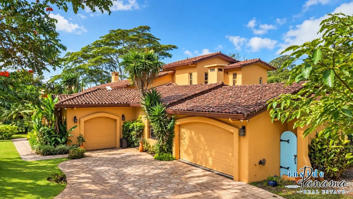 Casa à Venda em Boquete