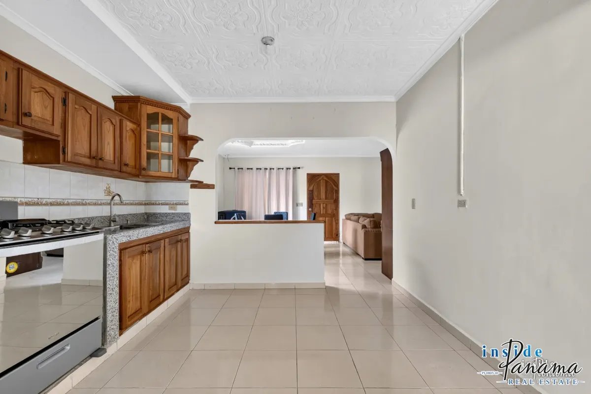 Casa à Venda em Dolega