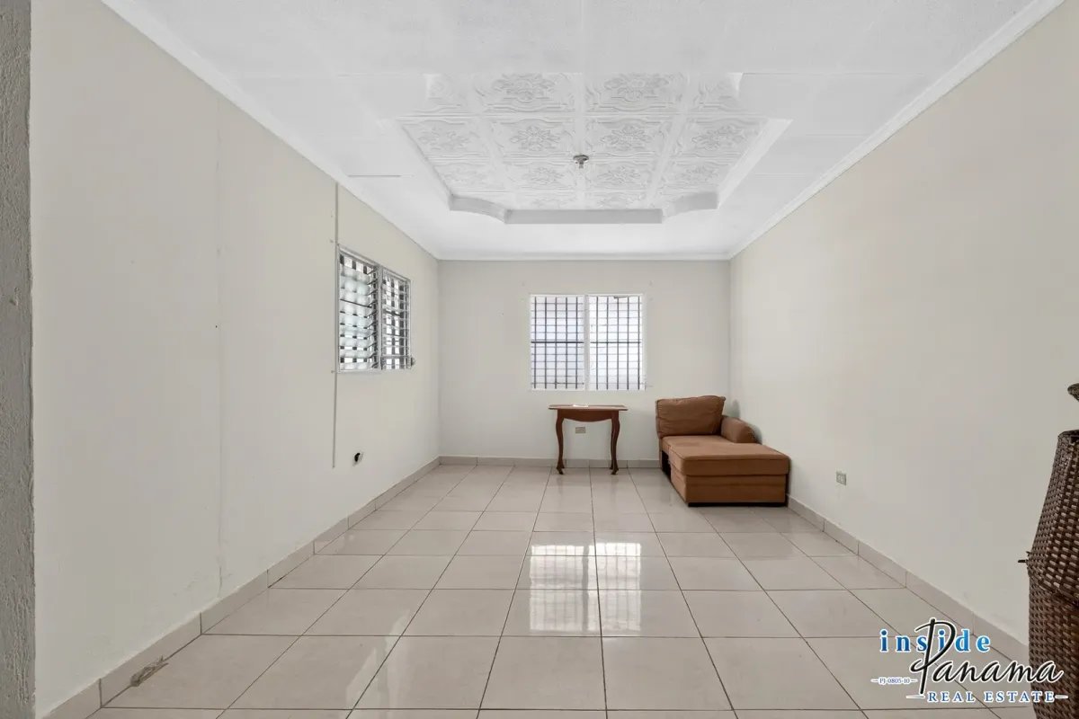 Casa à Venda em Dolega