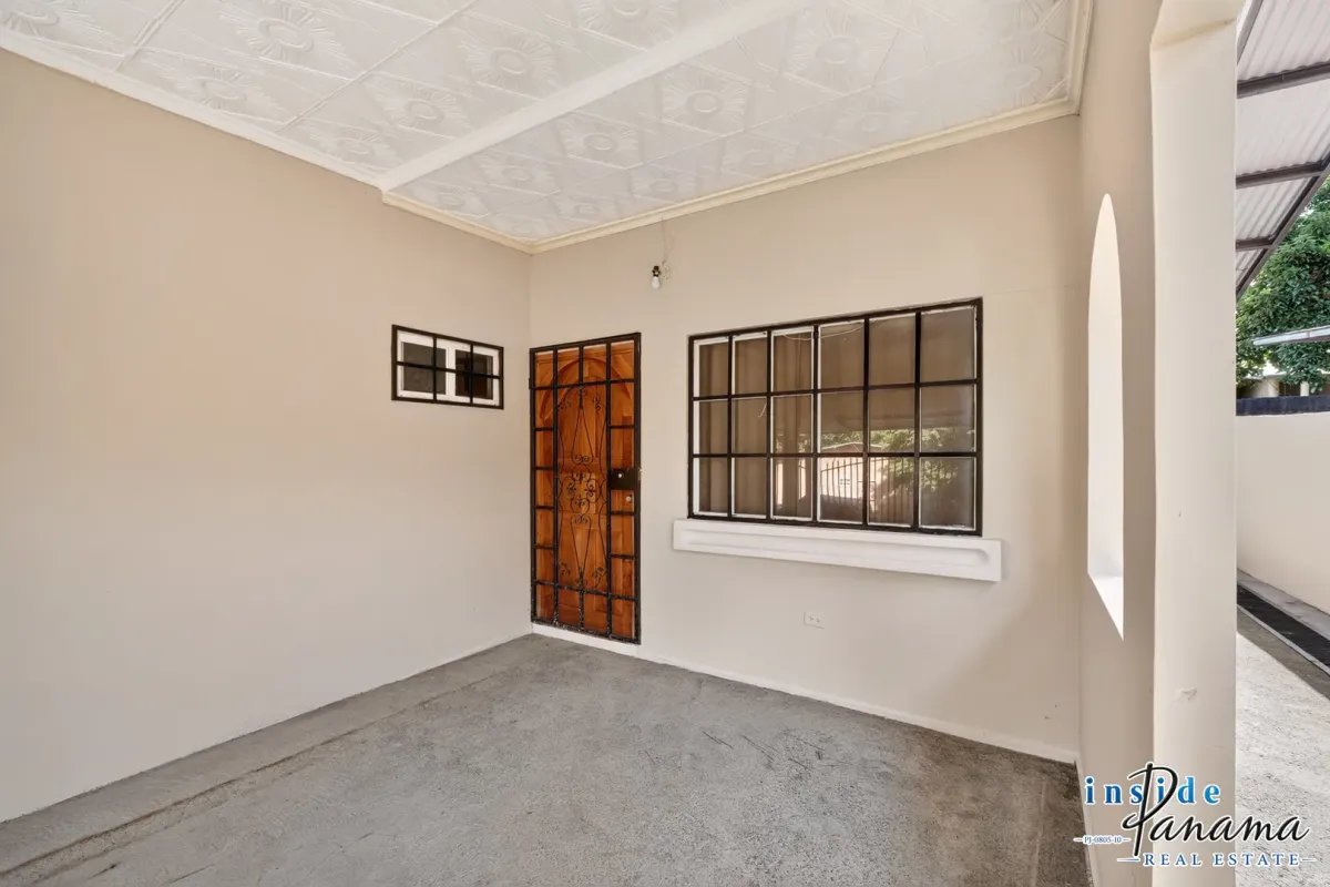 Casa à Venda em Dolega