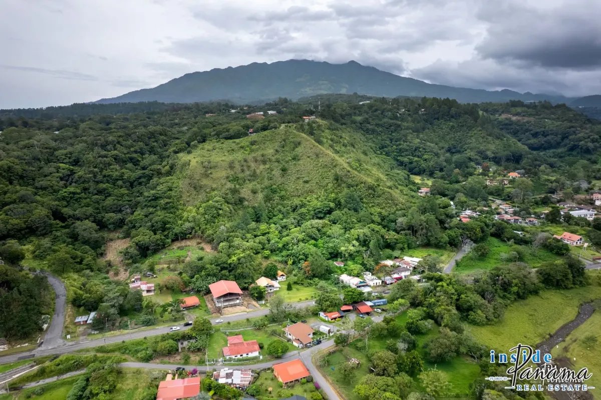 Terreno à Venda em Boquete