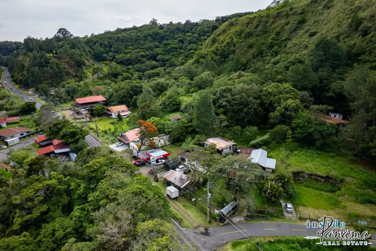 Terreno à Venda em Boquete