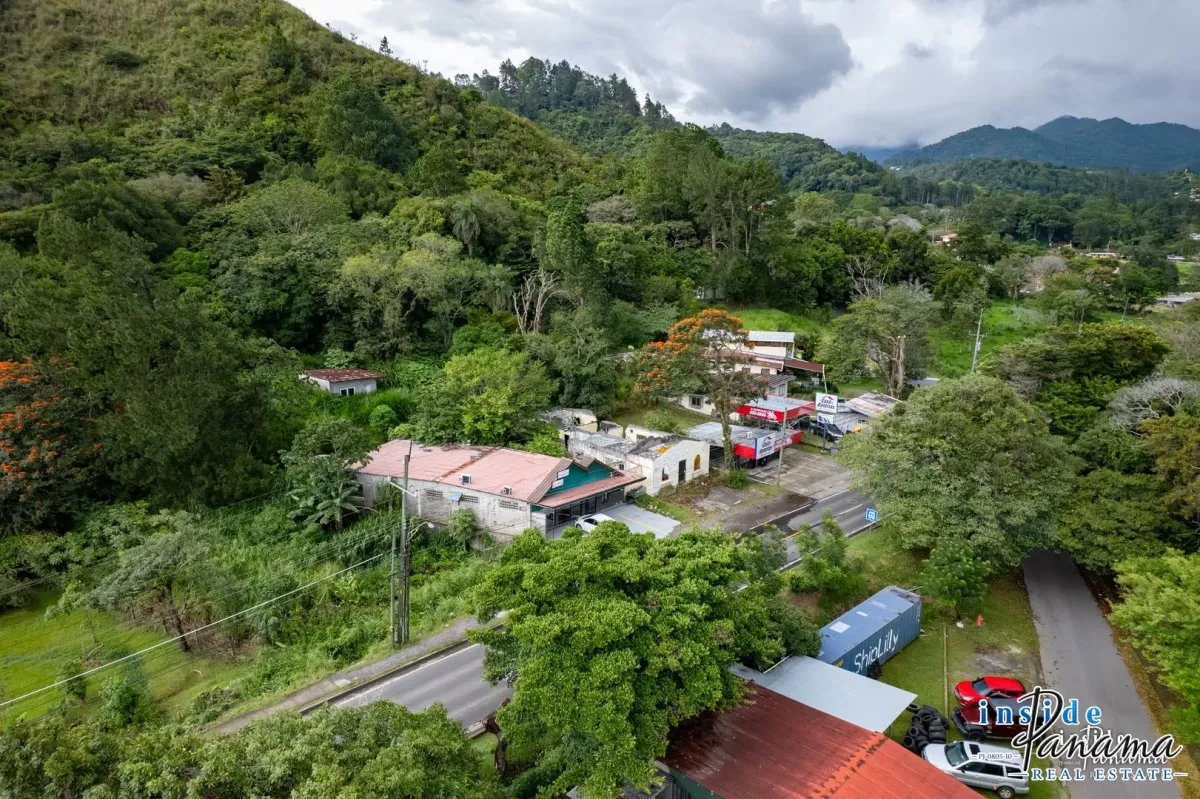 Terreno à Venda em Boquete