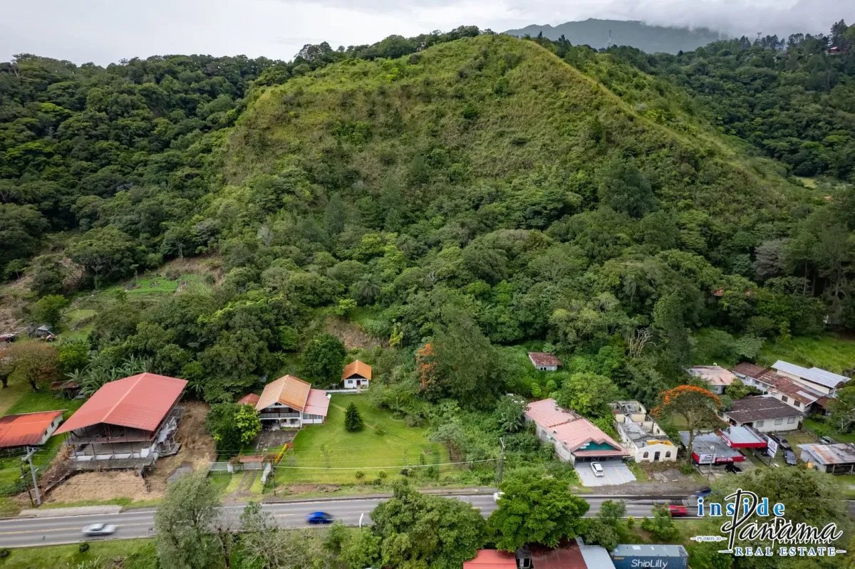 Terreno à Venda em Boquete