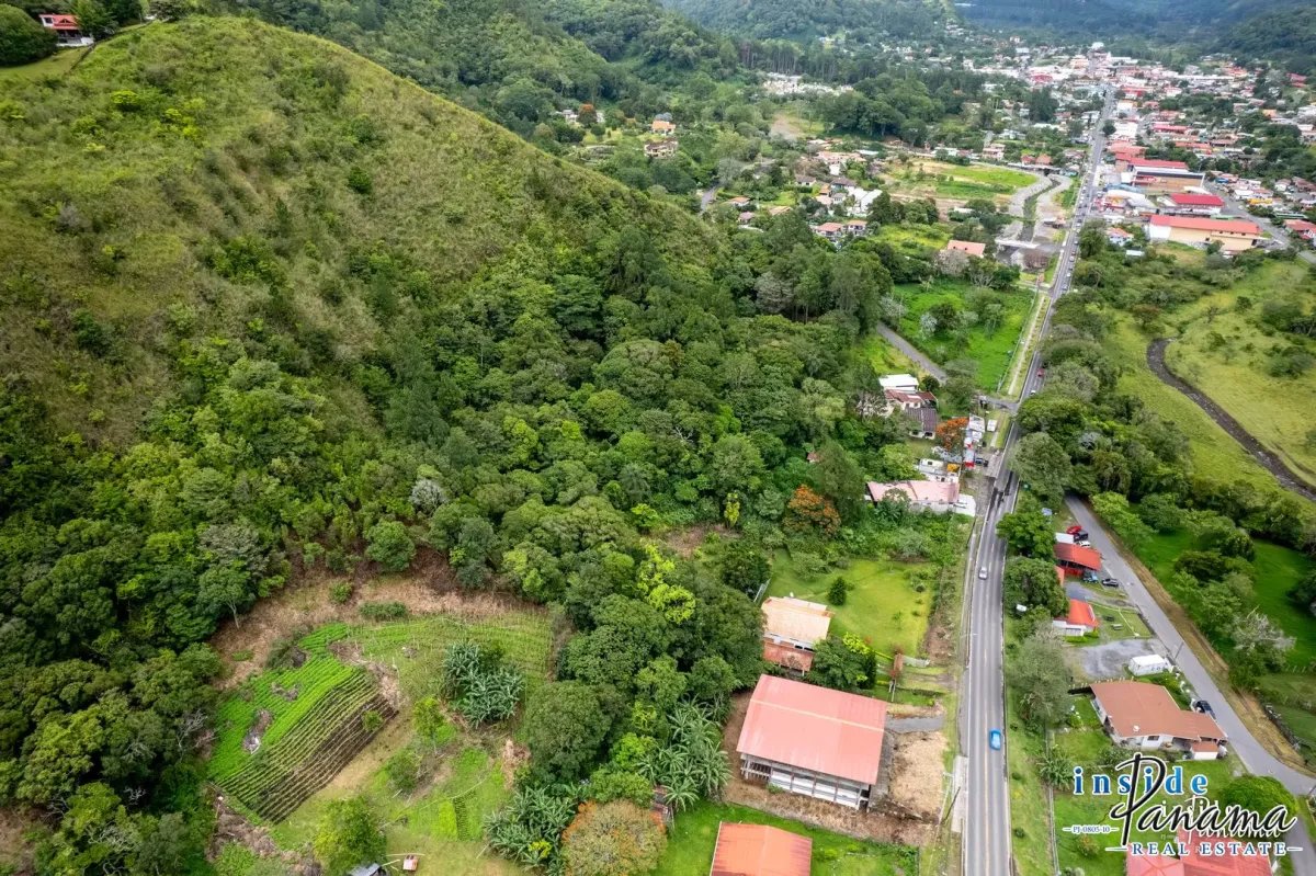 Terreno à Venda em Boquete