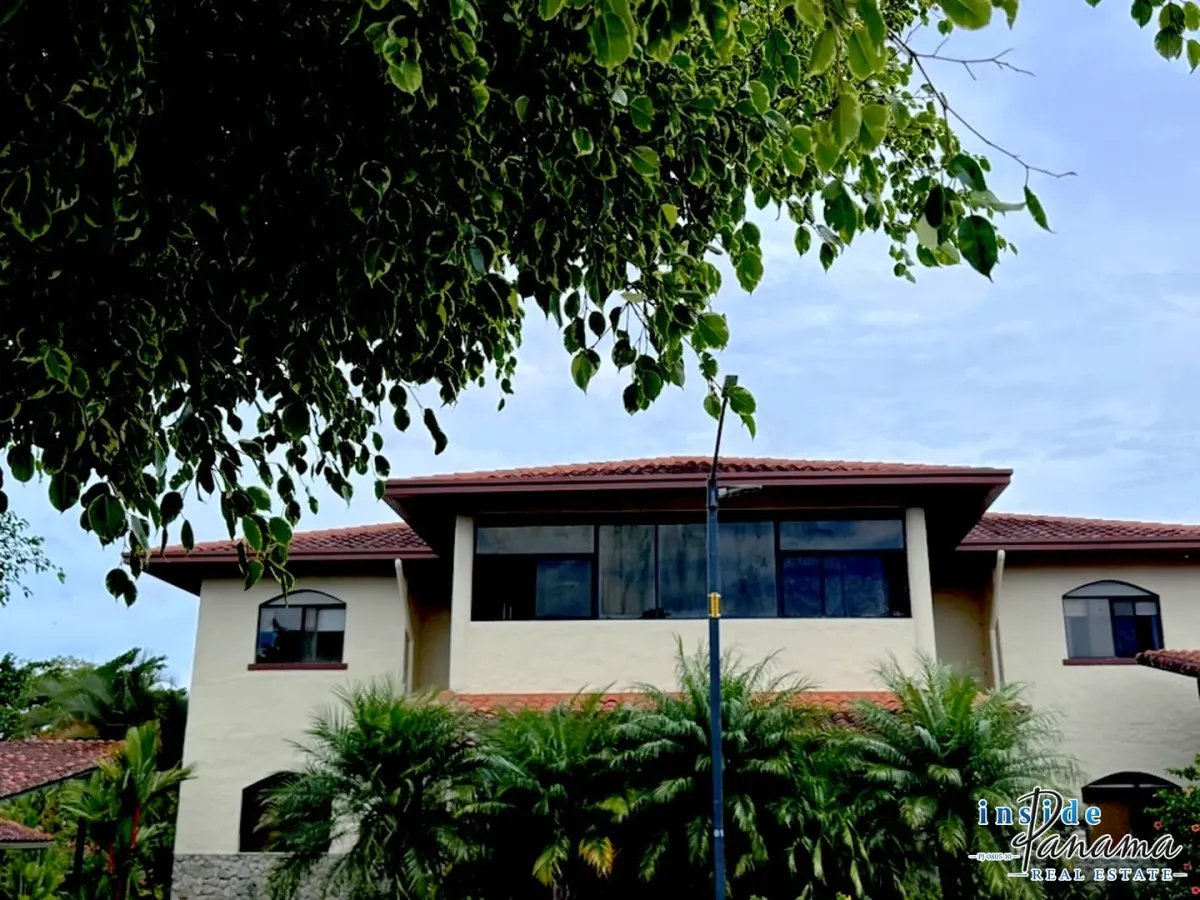 Two Bedroom Condo in Los Molinos Boquete