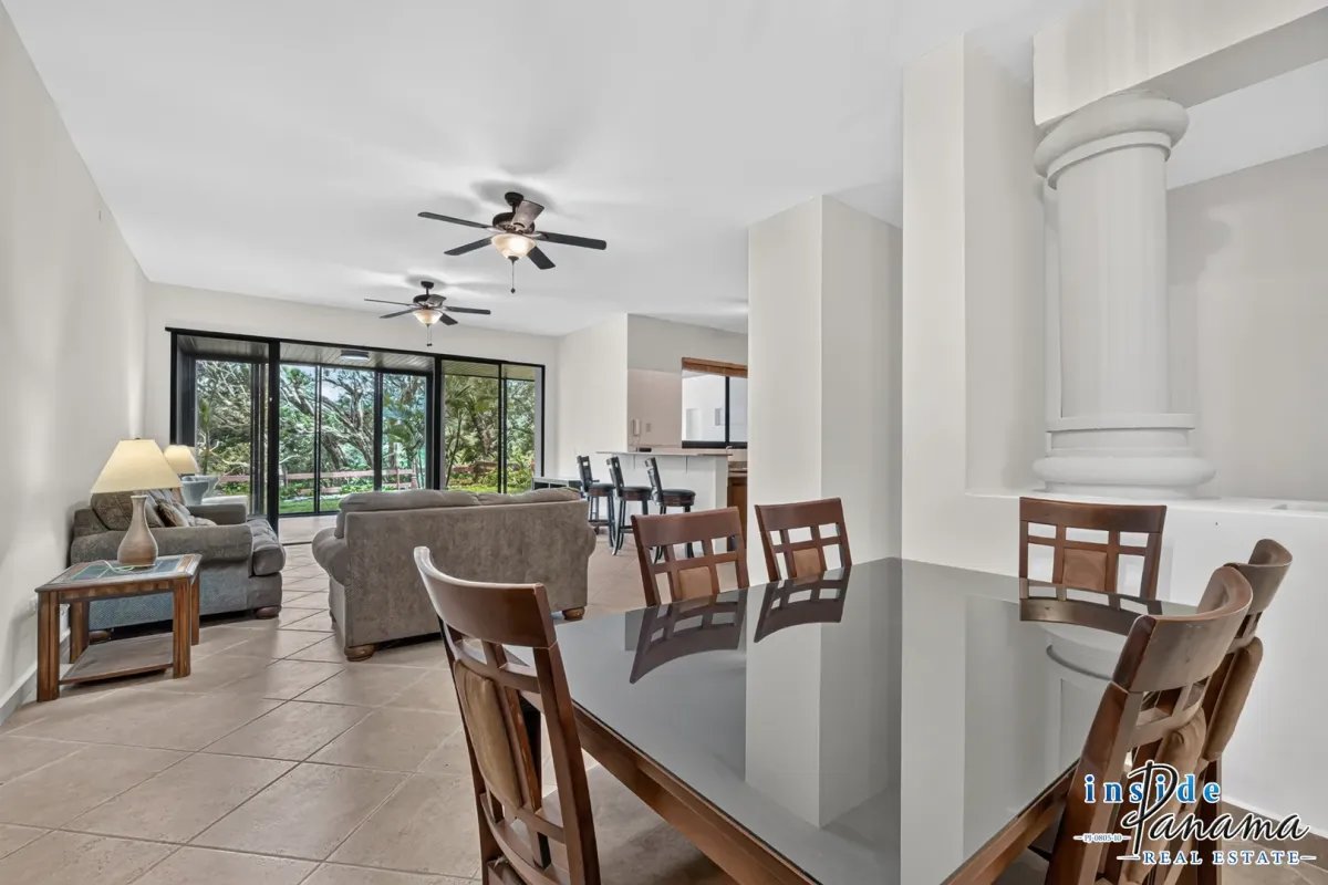 Apartamento à Venda em Boquete