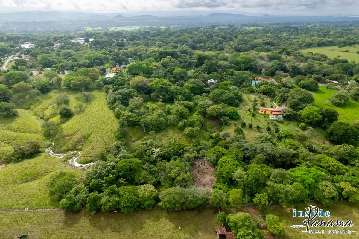 Terreno à Venda em Las Lajas