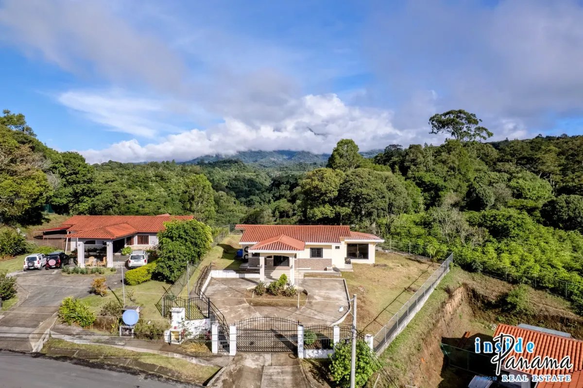 Casa à Venda em Boquete