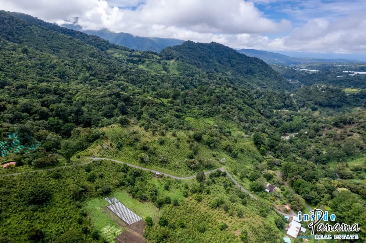 Terreno à Venda em Boquete