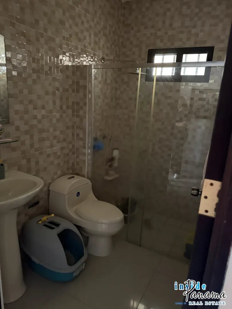 Casa à Venda em Dolega