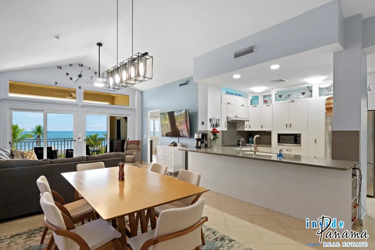 Apartamento à Venda em Playa Barqueta