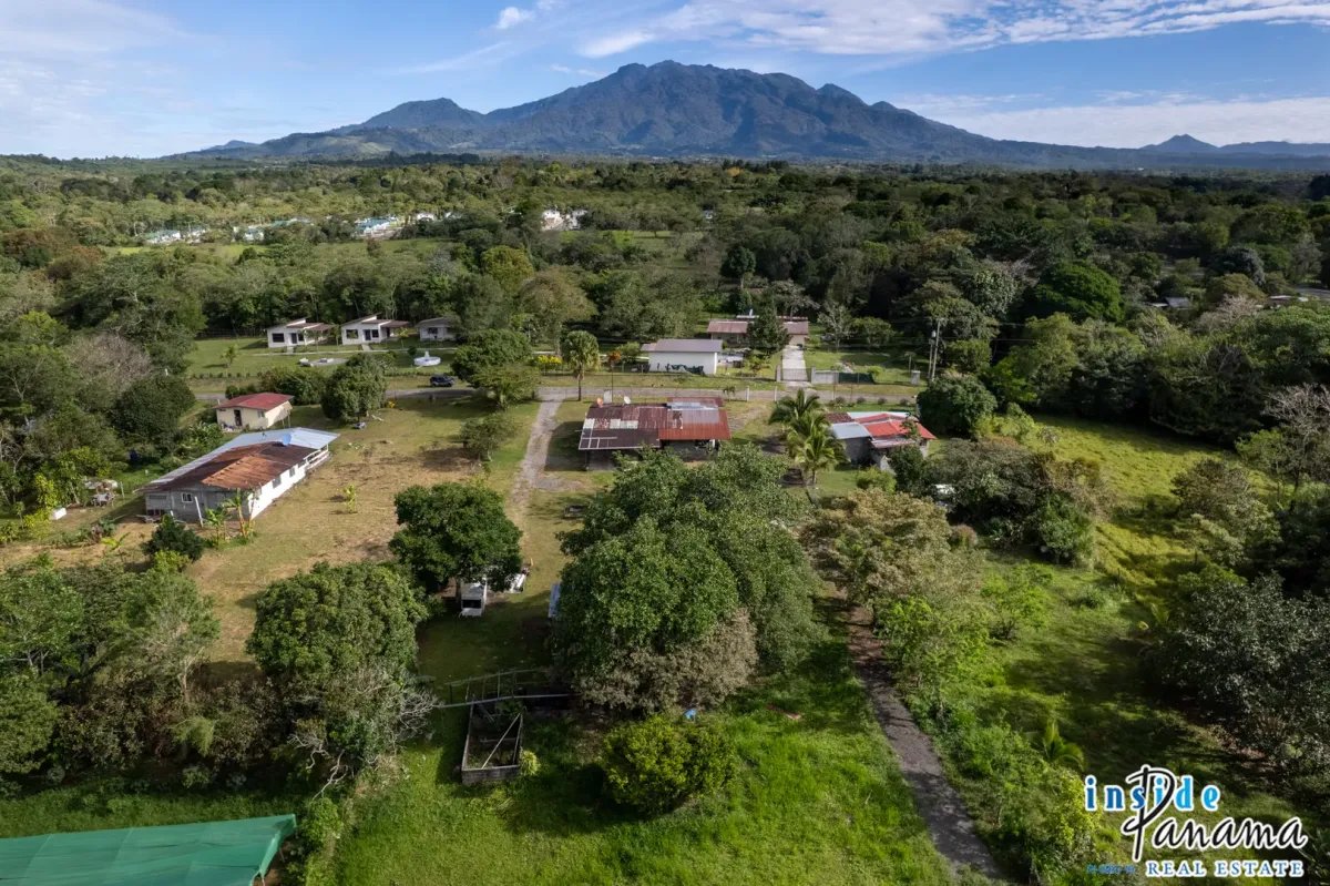 Terreno à Venda em Potrerillos