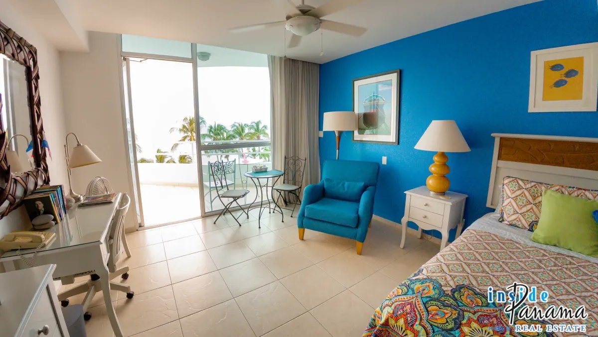 Oceanfront Condo in PH Coronado Suite in Coronado Panama