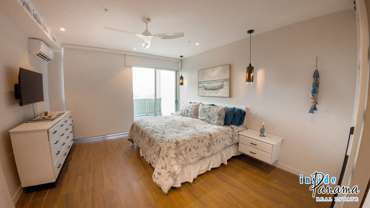 Apartamento à Venda em Coronado