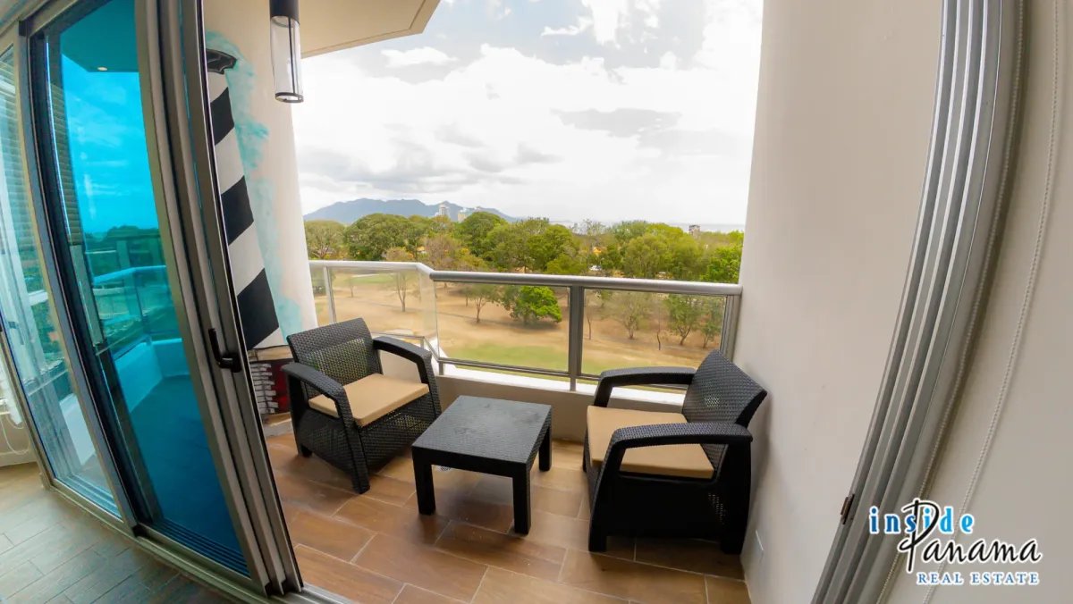 Apartamento à Venda em Coronado