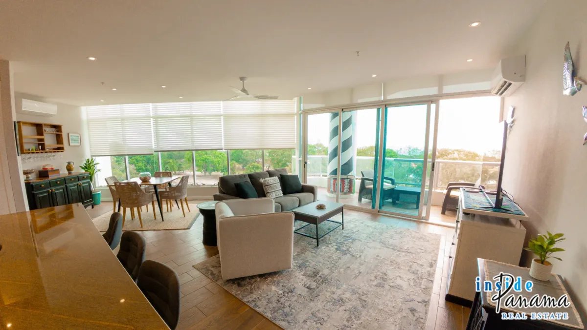 Apartamento à Venda em Coronado