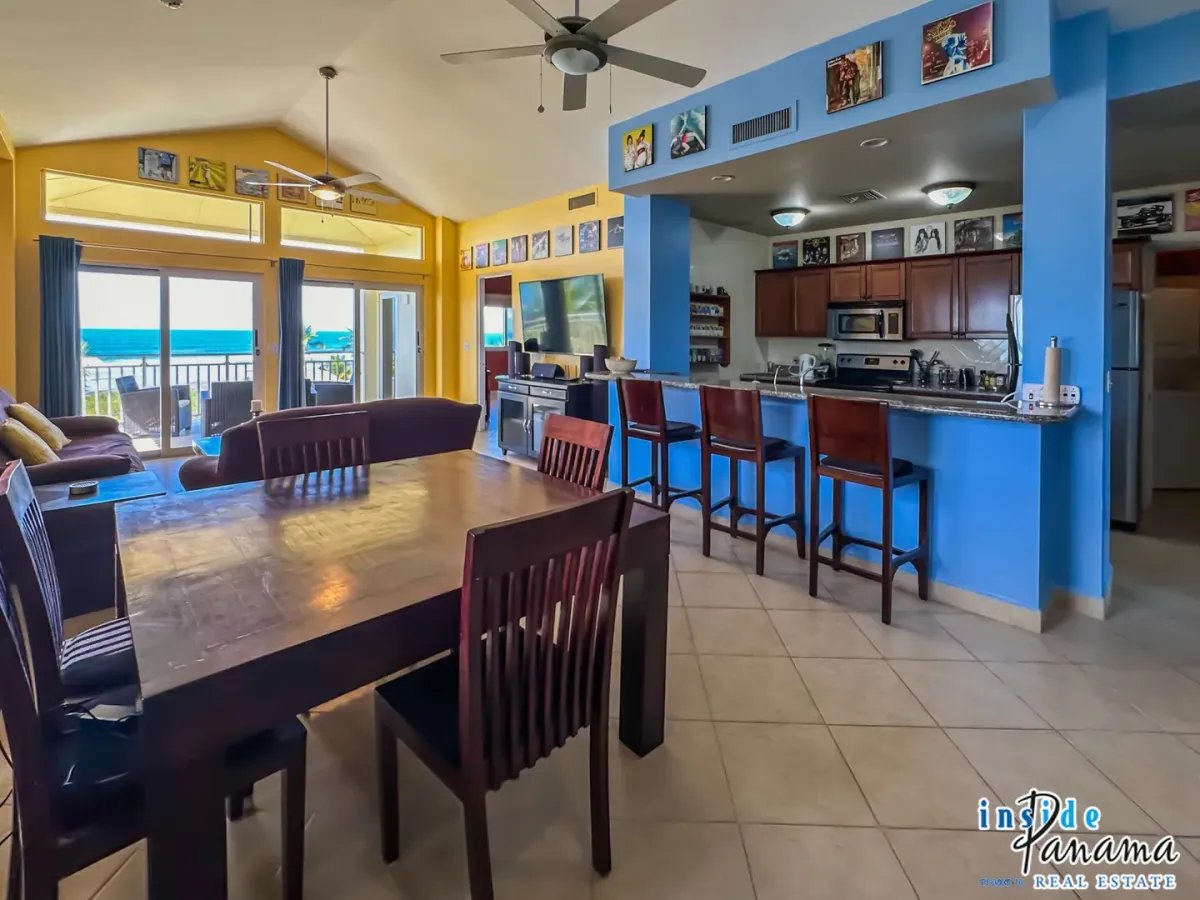 Apartamento à Venda em Playa Barqueta
