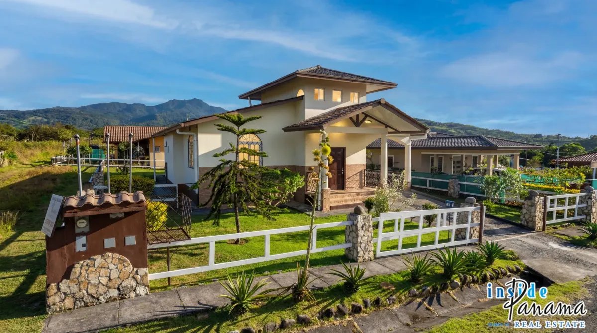 Casa à Venda em Boquete