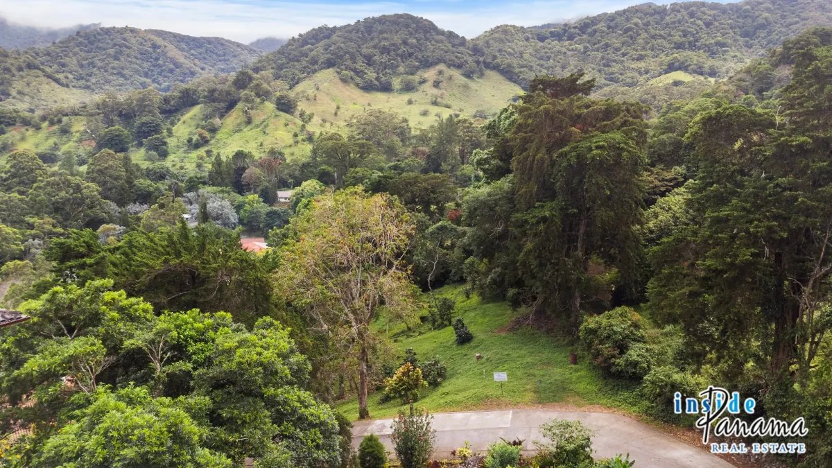 Terreno à Venda em Boquete
