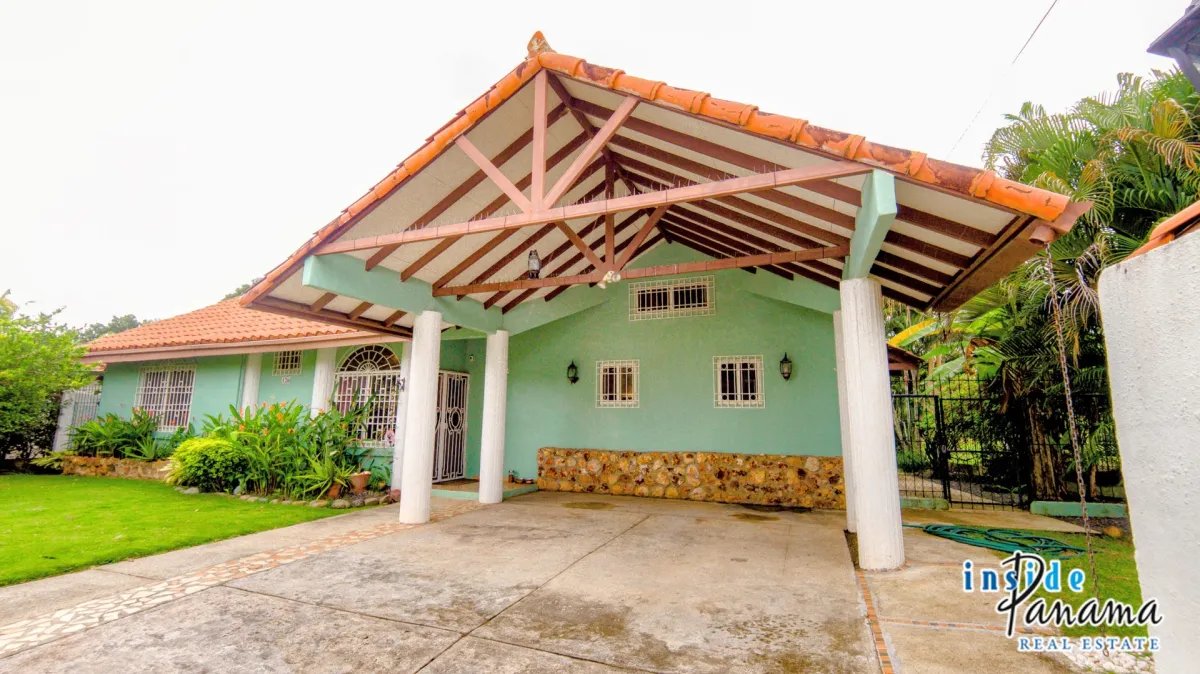 Casa à Venda em Coronado